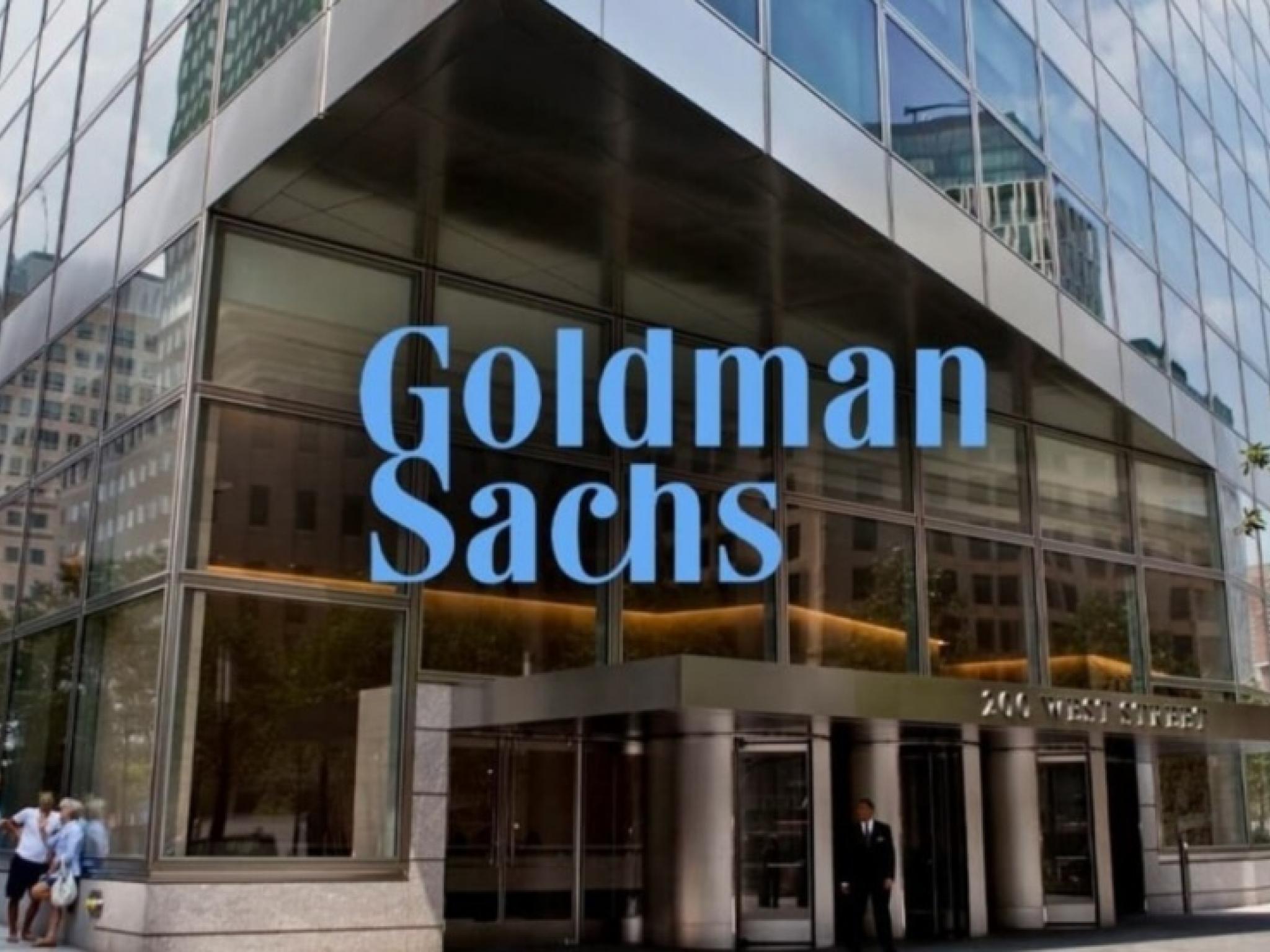 How To Earn $500 A Month From Goldman Sachs Stock Ahead Of Q1 Earnings Report