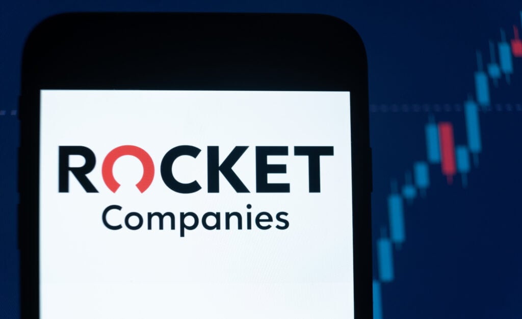 10 Stocks Rally as Rate Hike Bets Collapse on Weak September Jobs