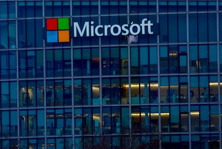 Microsoft partners with OpenAI’s French rival Mistral